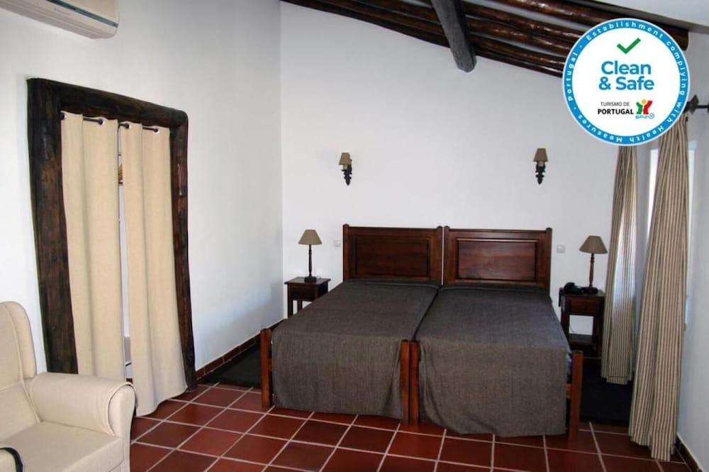 Convento Da Provenca Hotel Portalegre Bagian luar foto